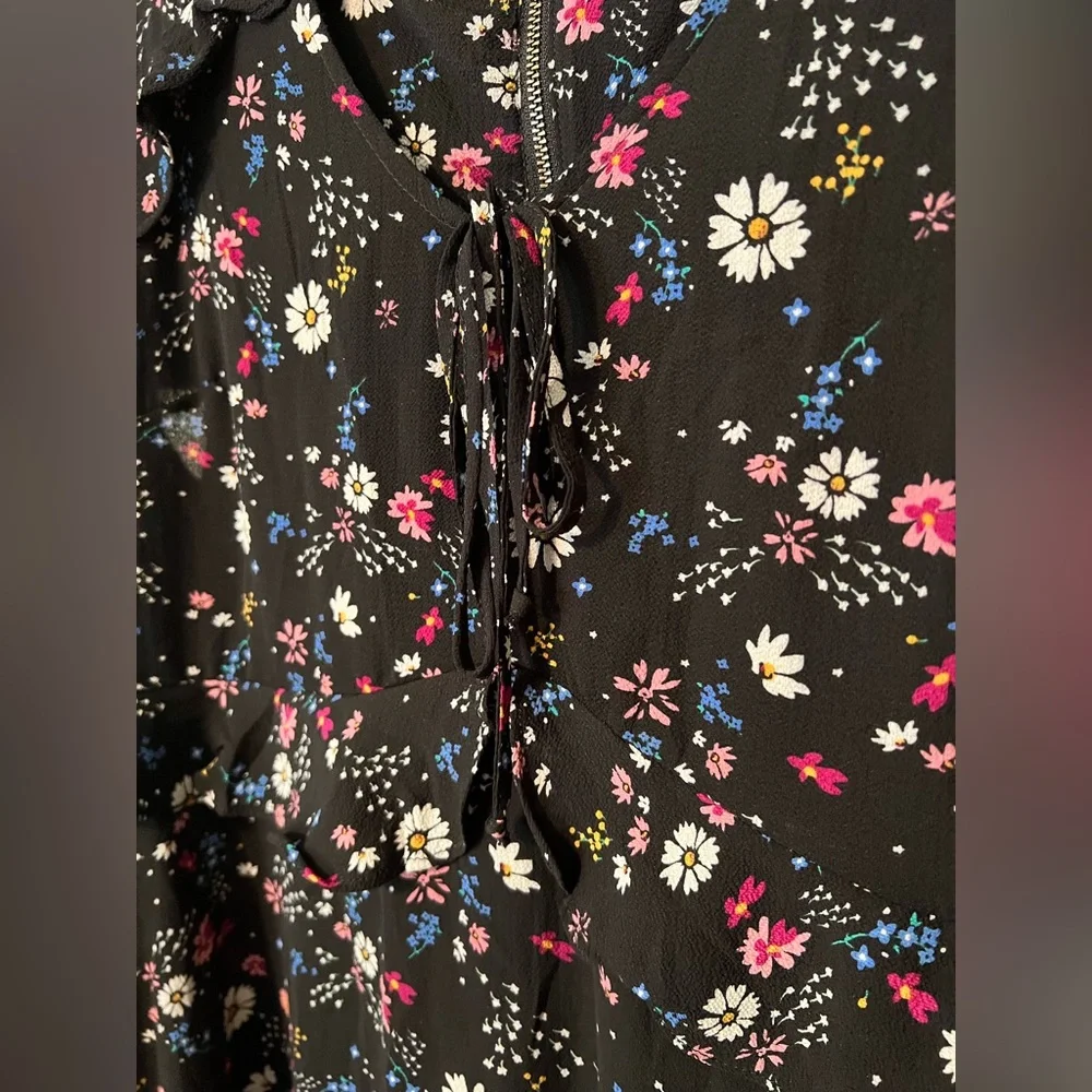 Xhilaration XXL women’s dress flowered tiered cap sleeves black - Picture 4 of 7